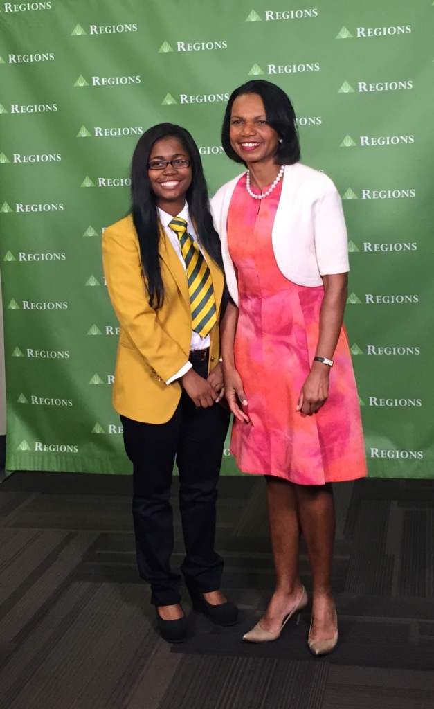 Woodlawn High School Senior Jade Williams and Condoleezza Rice. (Photo by Chanda Temple) 