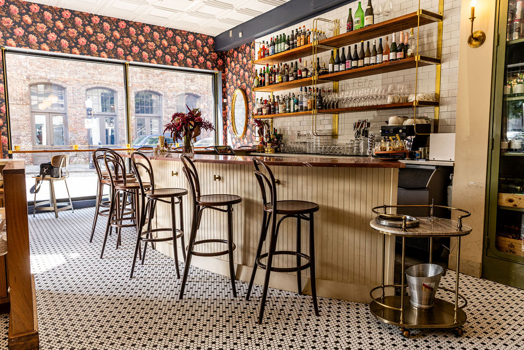 An interior shot and the bar at La Fete. (Photo by Caleb Chauncy)